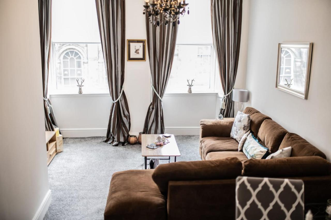 Rose Apartment 2-Bed Town Centre Apartment In Ayr Eksteriør bilde